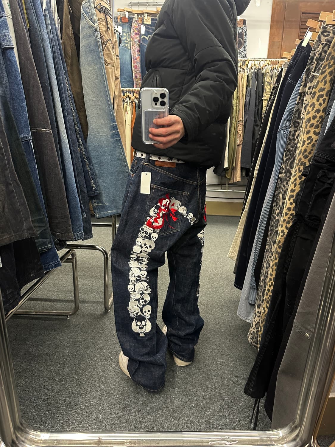 36) 에비수 재팬 스컬 빅다이콕 자수 데님팬츠 상품이미지1