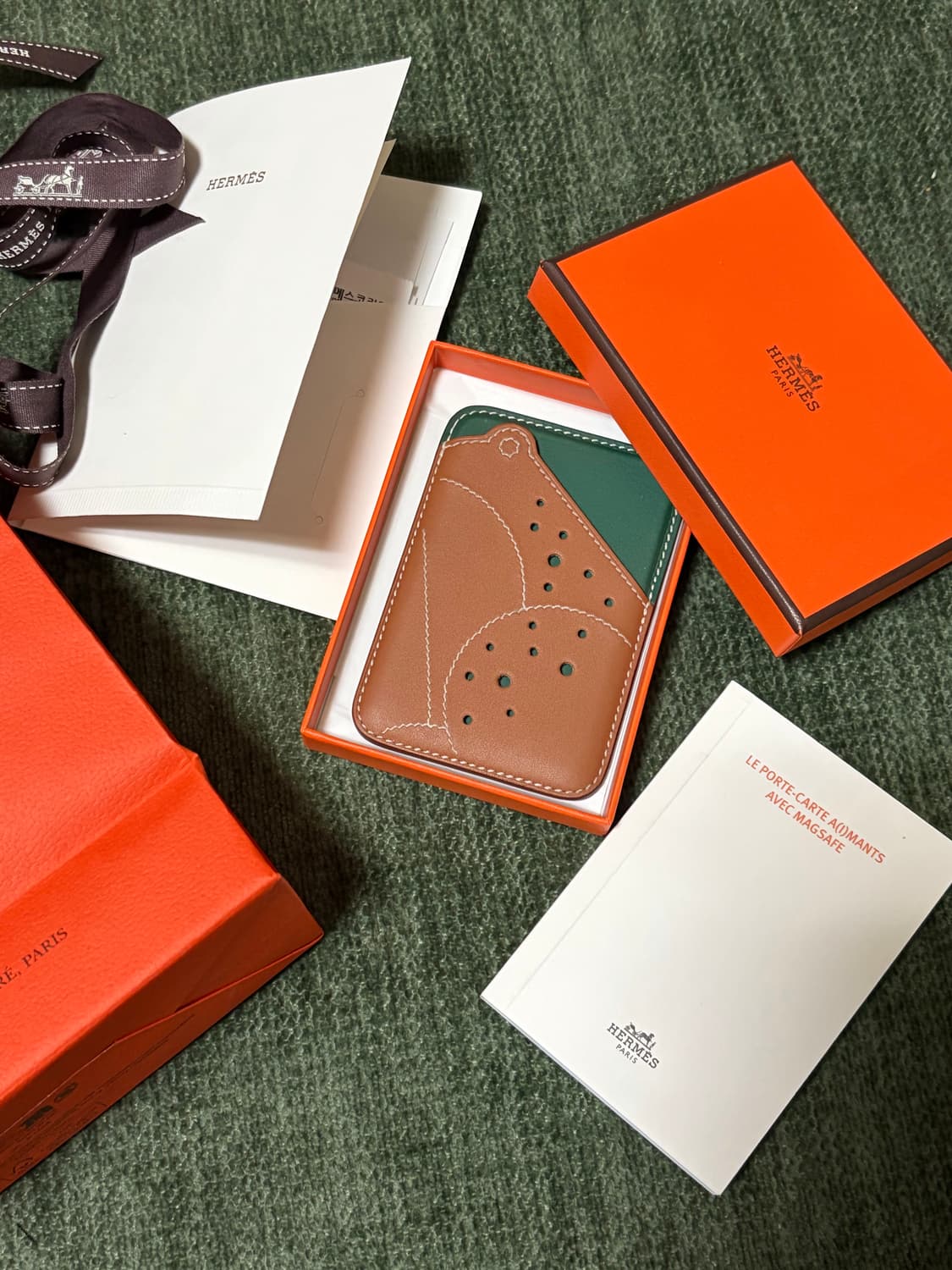 🐸에르메스 개구리 맥세이프 카드지갑 판매해요🧡 상품이미지1