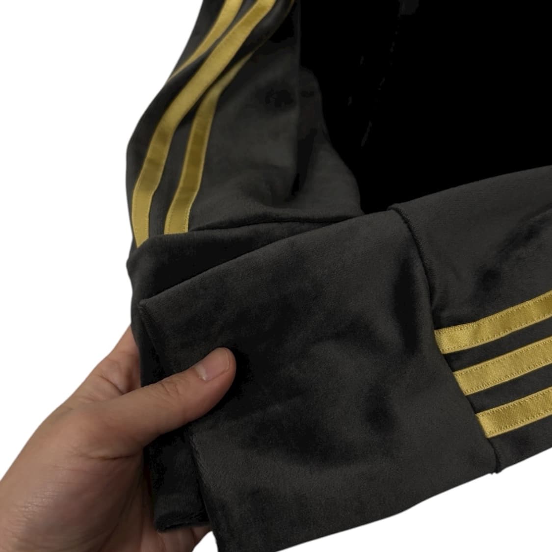 아디다스 스웨이드 트랙탑 상품이미지4