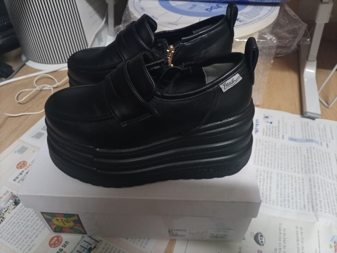 요스케 통굽키높이운동화로퍼 23.0 상품이미지1