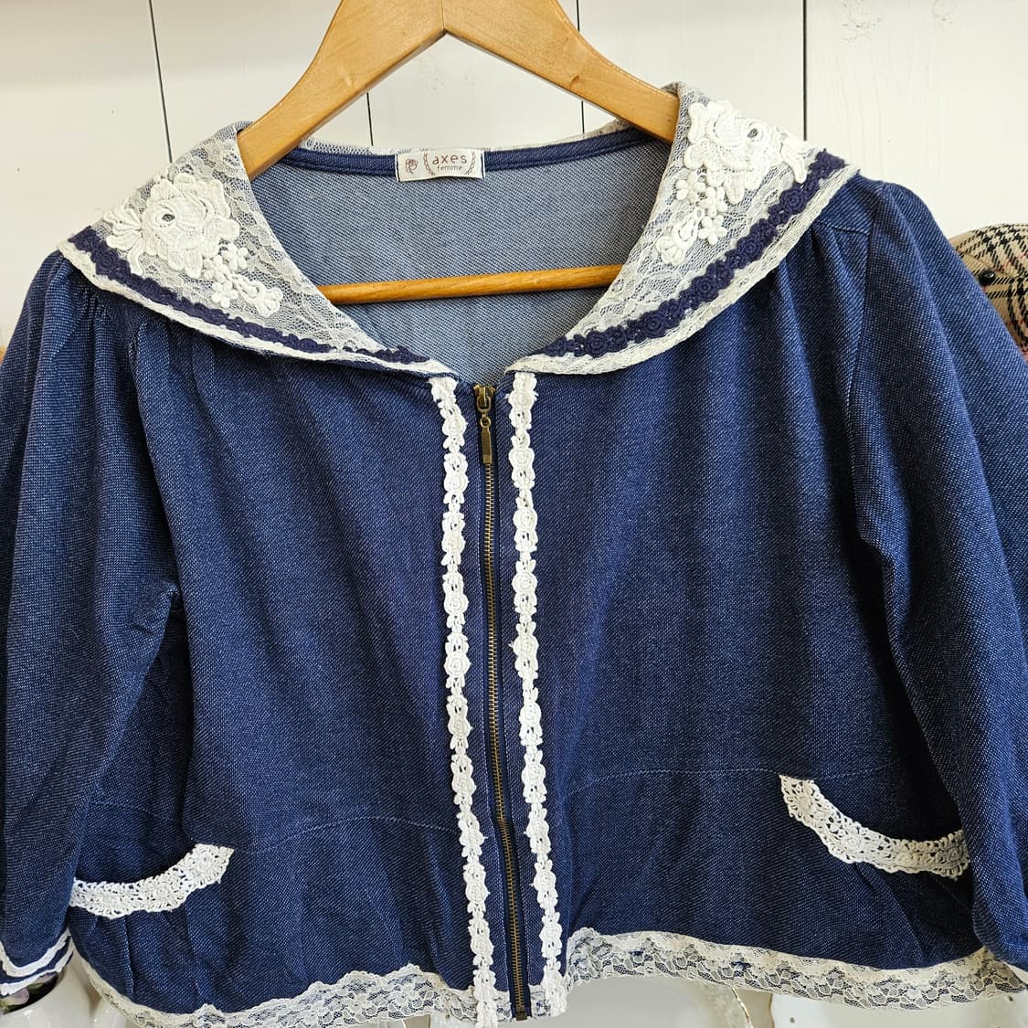 Axes Femme (엑시즈팜) 레이스 세일러 데님 자켓 상품이미지2
