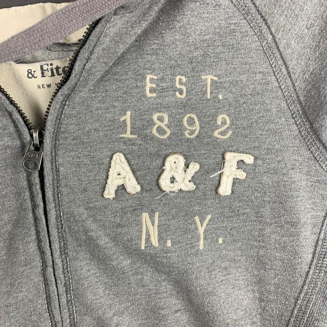 아베크롬비 y2k 와투케 그레이 후드집업 상품이미지4