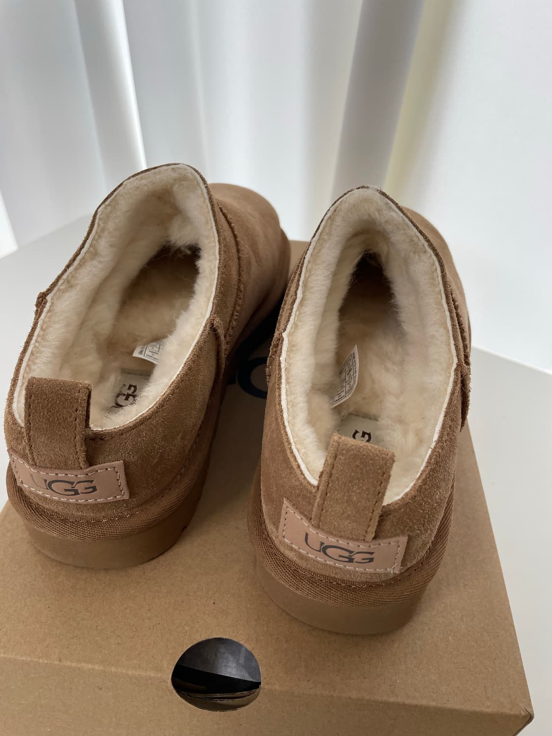 어그 클래식 마이크로 상품이미지2