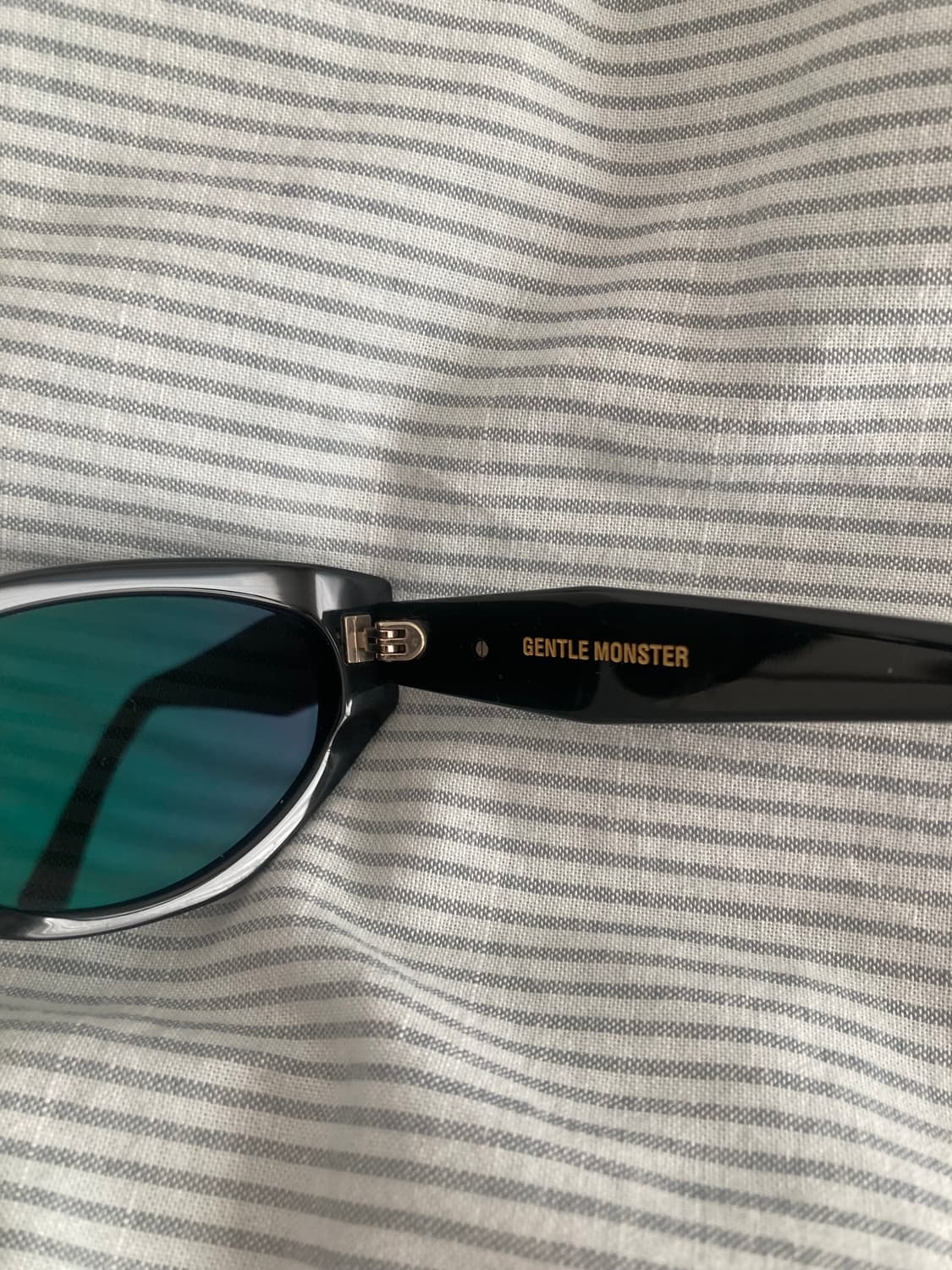 젠틀몬스터 로코코 01 선글라스 상품이미지7