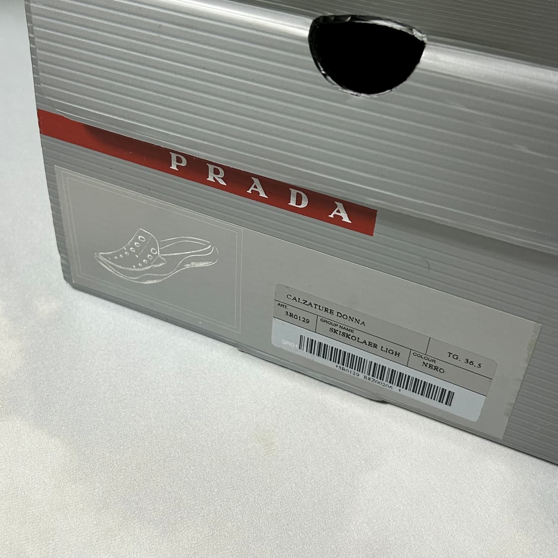 Prada sports punching slipon loafers 상품이미지9