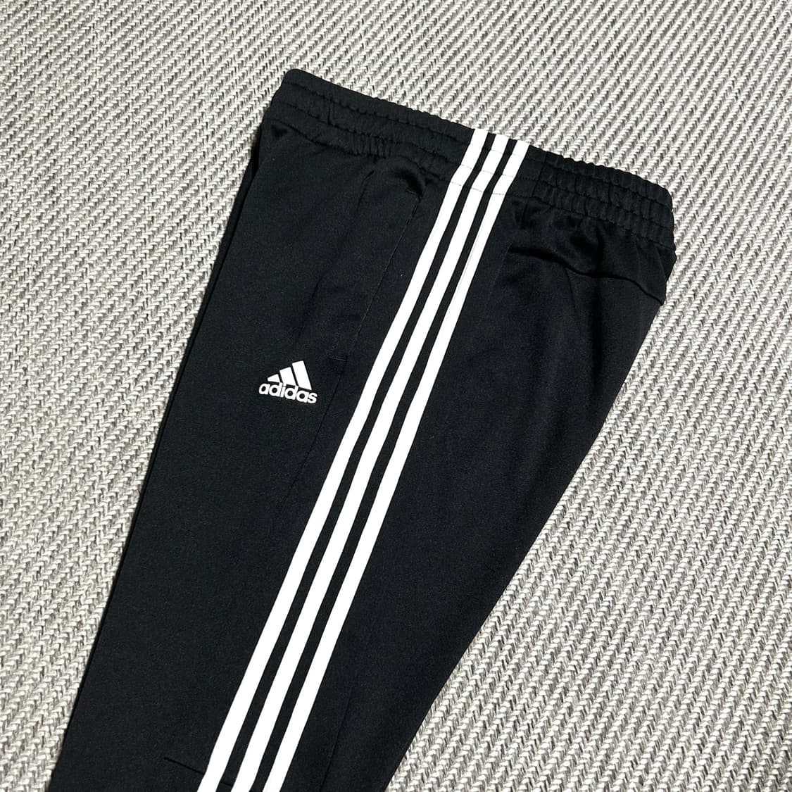 [M] adidas 아다다스 베이직 3st 슬림핏 트레이닝 팬츠 상품이미지3