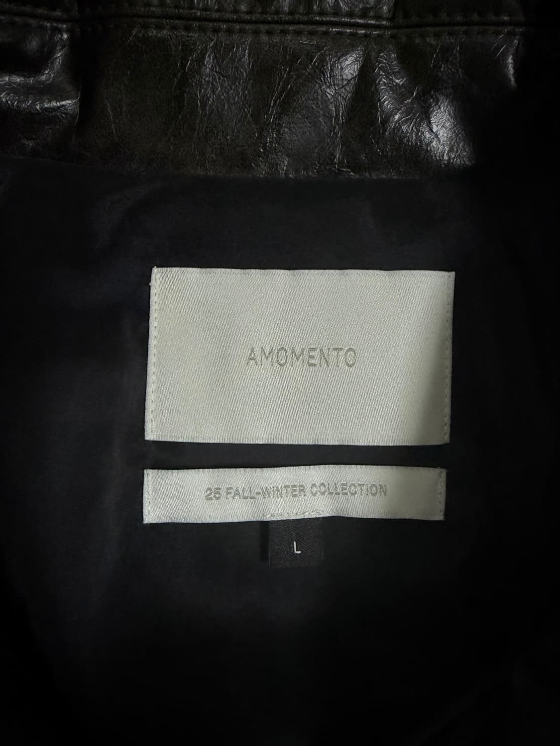 (L)아모멘토 25fw 신세틱 레더 자켓 상품이미지3