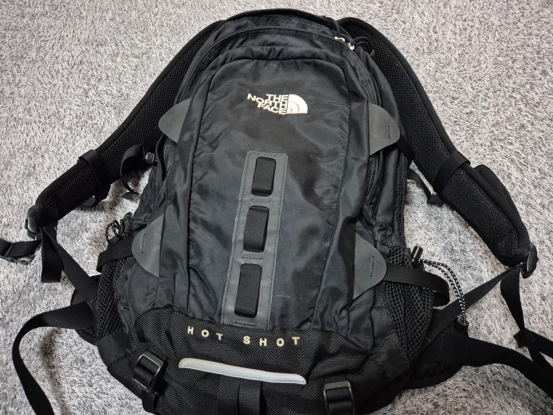 노스페이스 핫샷 블랙 백팩 상품이미지2