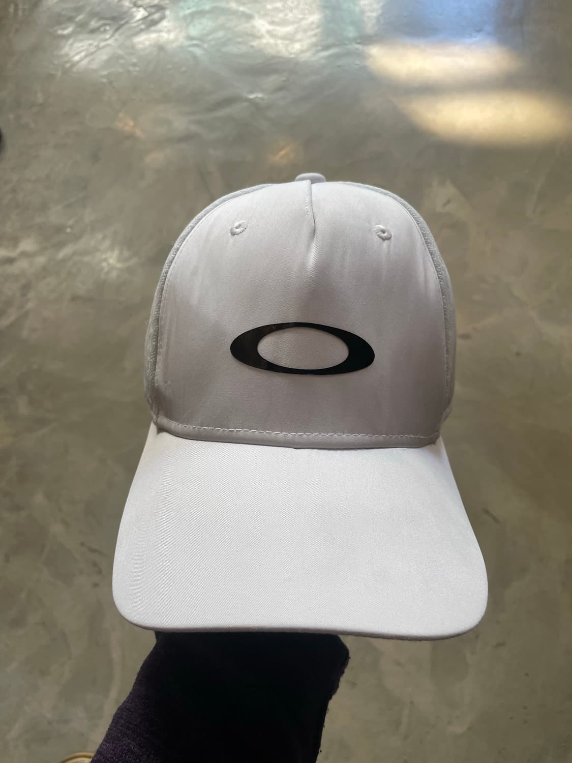 오클리 화이트 매쉬 캡 상품이미지3