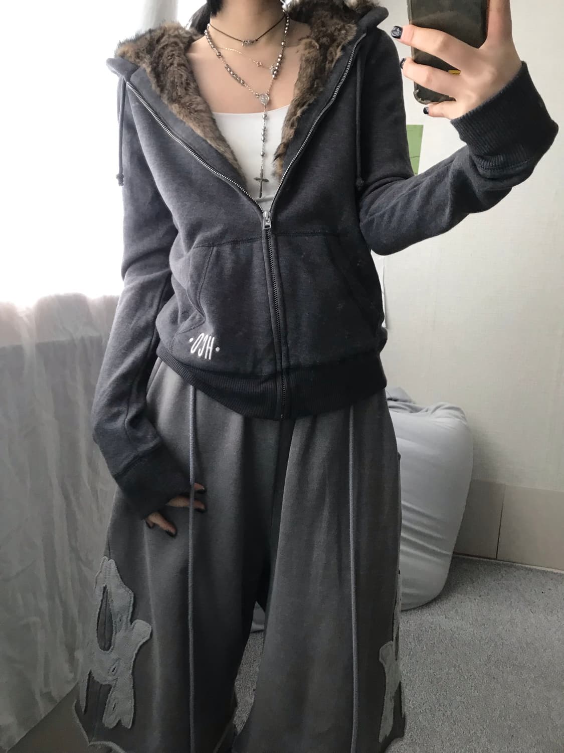 홀리스터 그레이 울프죠 후드집업 상품이미지2