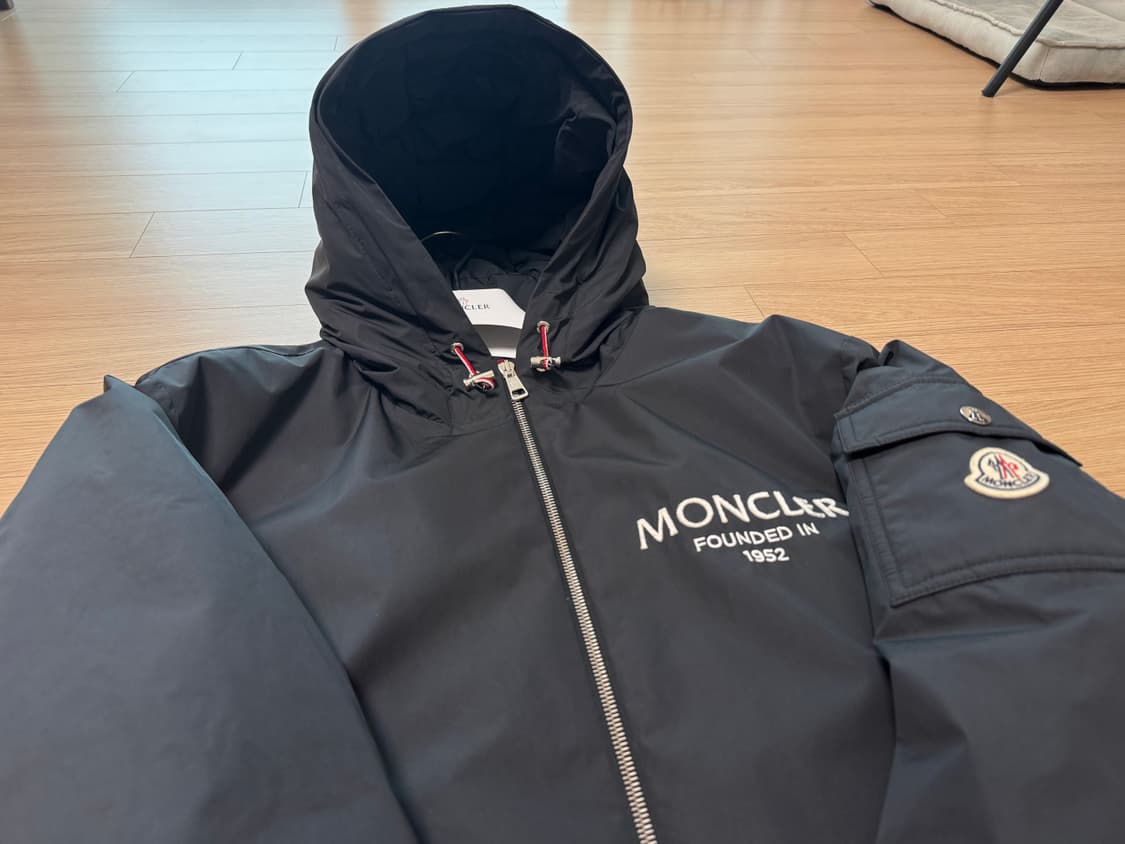 몽클레어 패딩 점퍼  상품이미지4