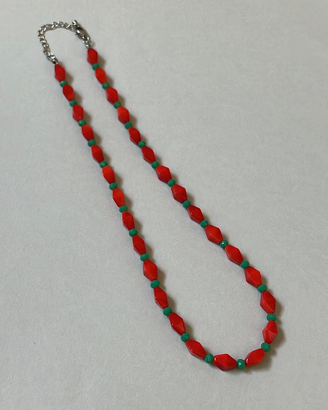 핸드메이드 비즈 목걸이 | 아카이로 마름모&크리스탈비즈 목걸이 |  상품이미지5