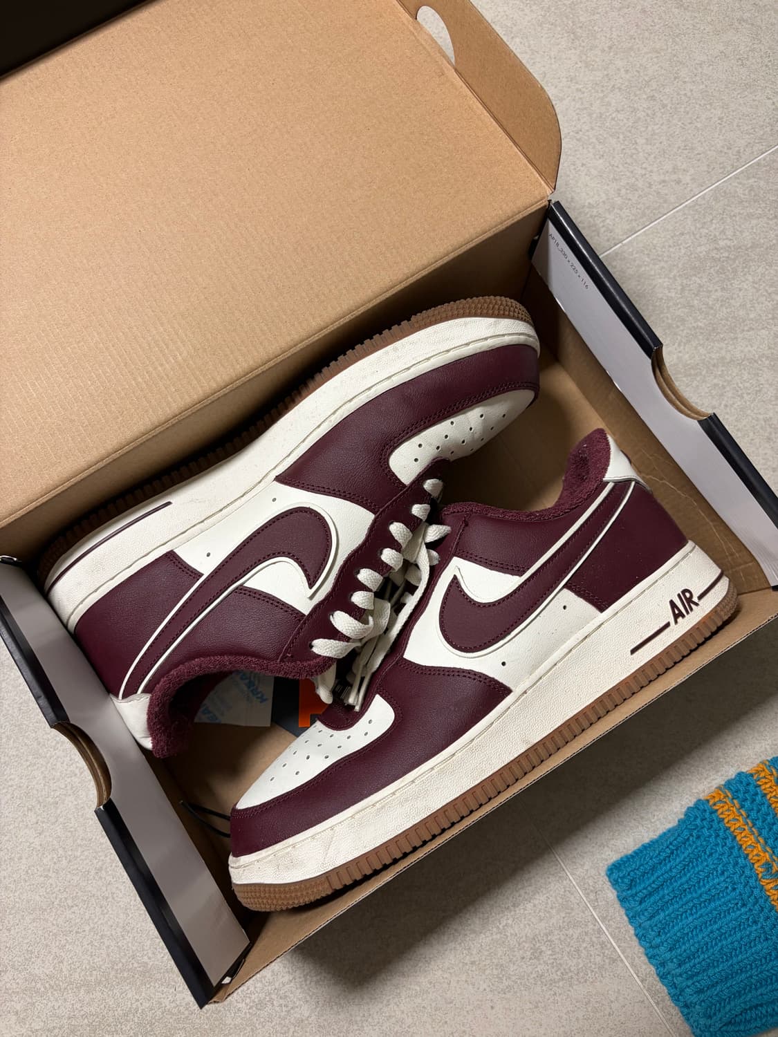 나이키 에어포스 1 '07 LV8 나이트 마룬 상품이미지2