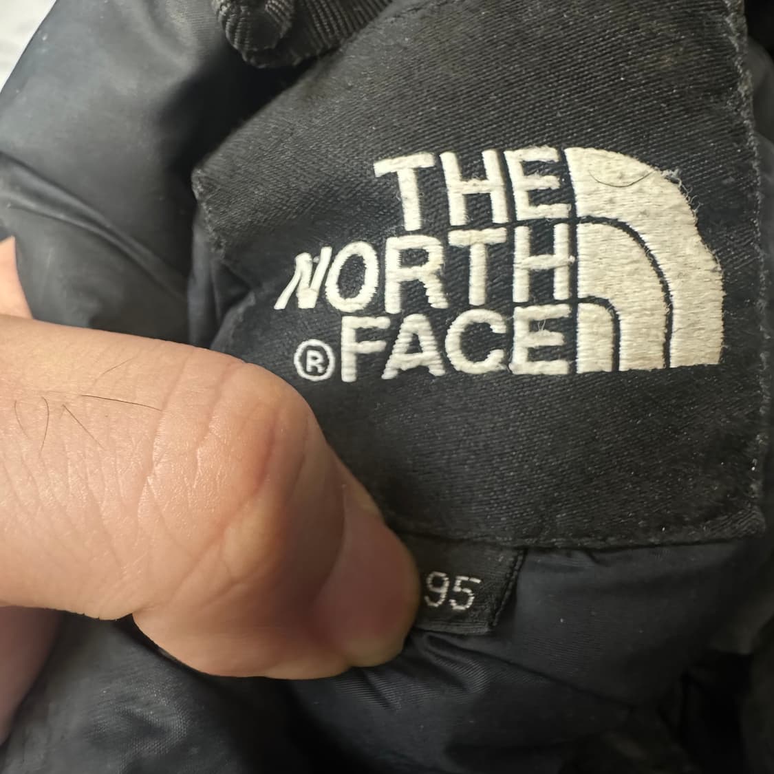 노스페이스 700 눕시 블랙숏패딩 95 상품이미지4