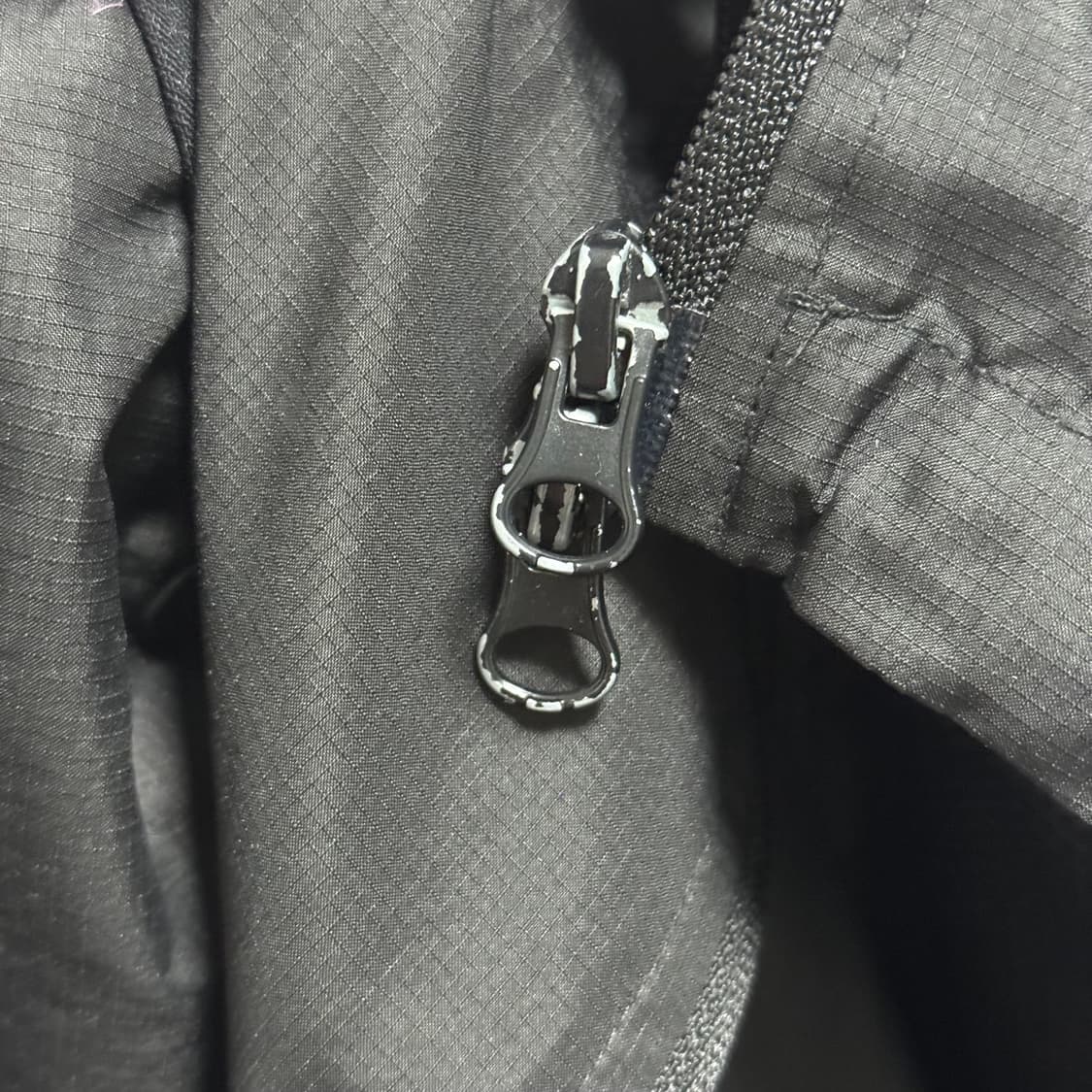 오호스 22s 윈드브레이커 상품이미지3