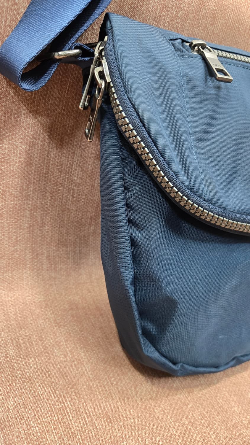 네파 -네이비 남 녀공용 크로스백 상품이미지3