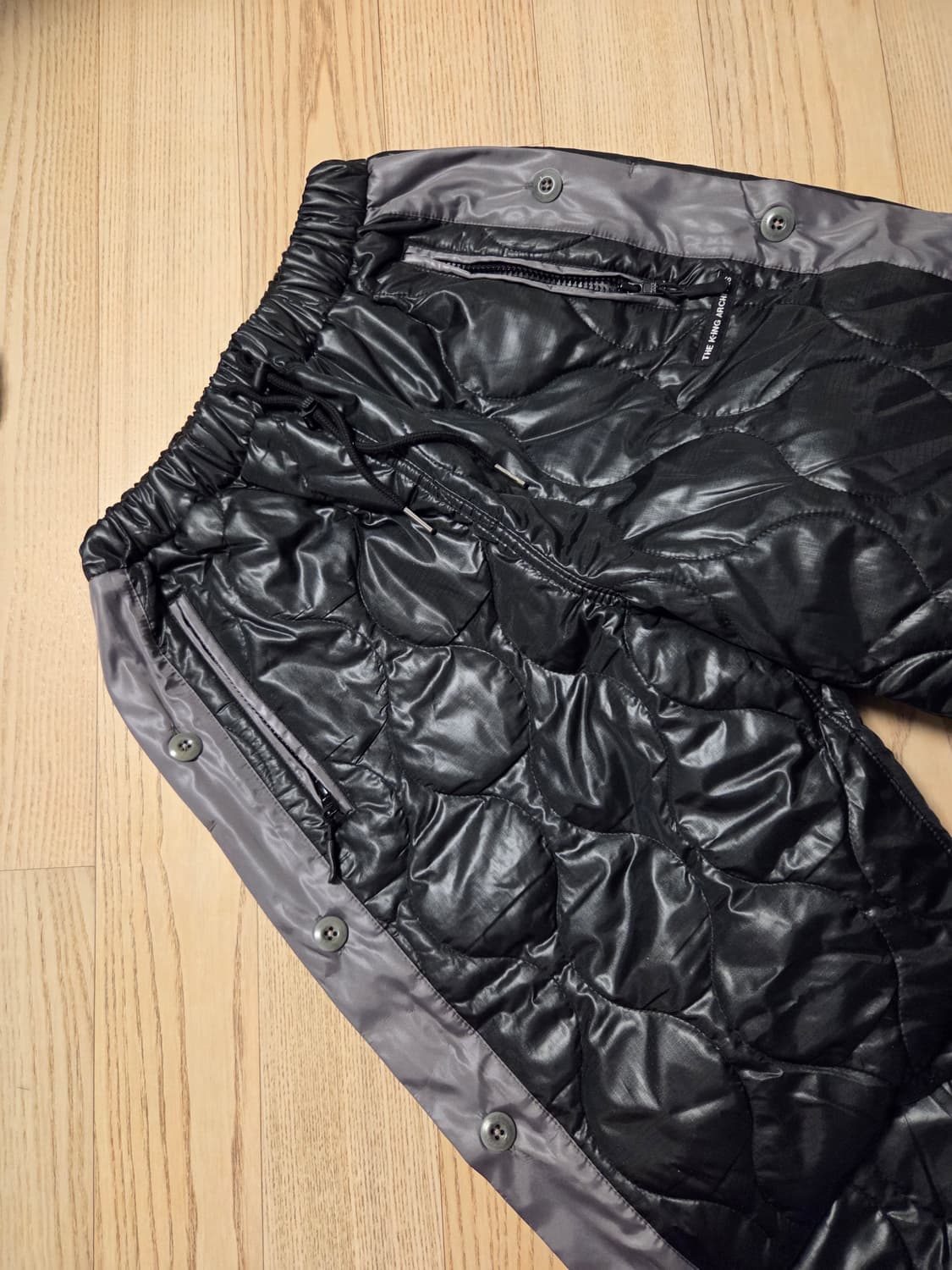 더 킹 아카이브 퀄팅 바지 상품이미지6