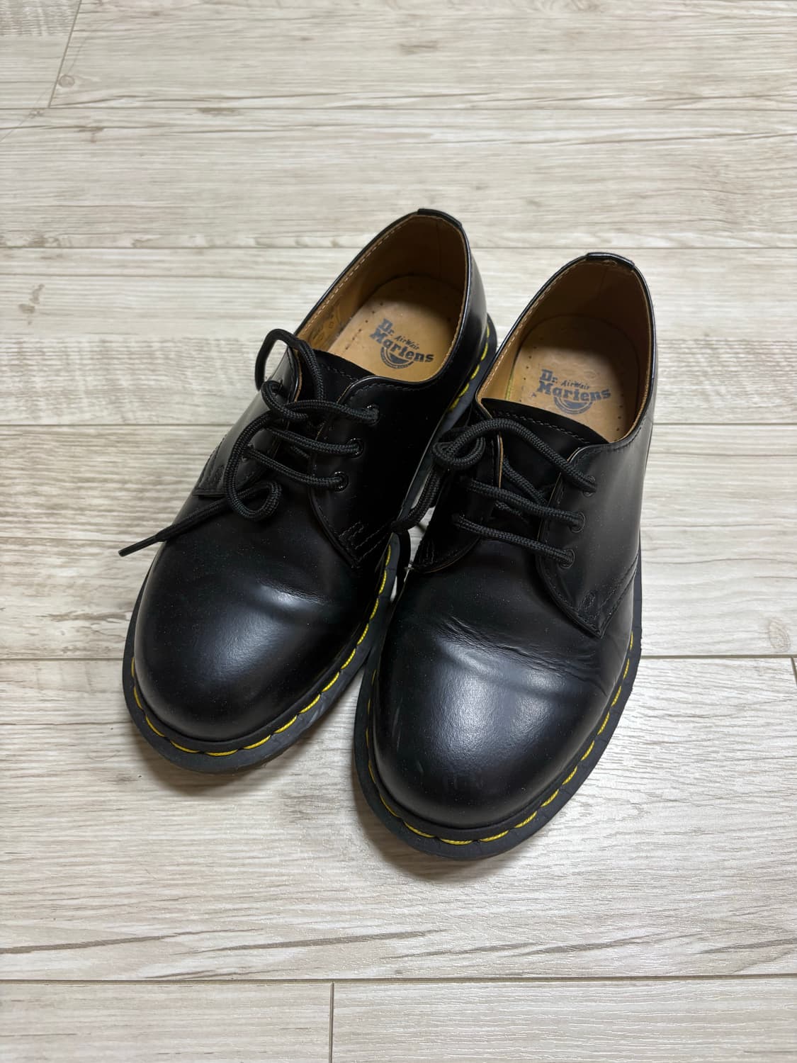 닥터마틴 1461 3홀 스무스 230 상품이미지1