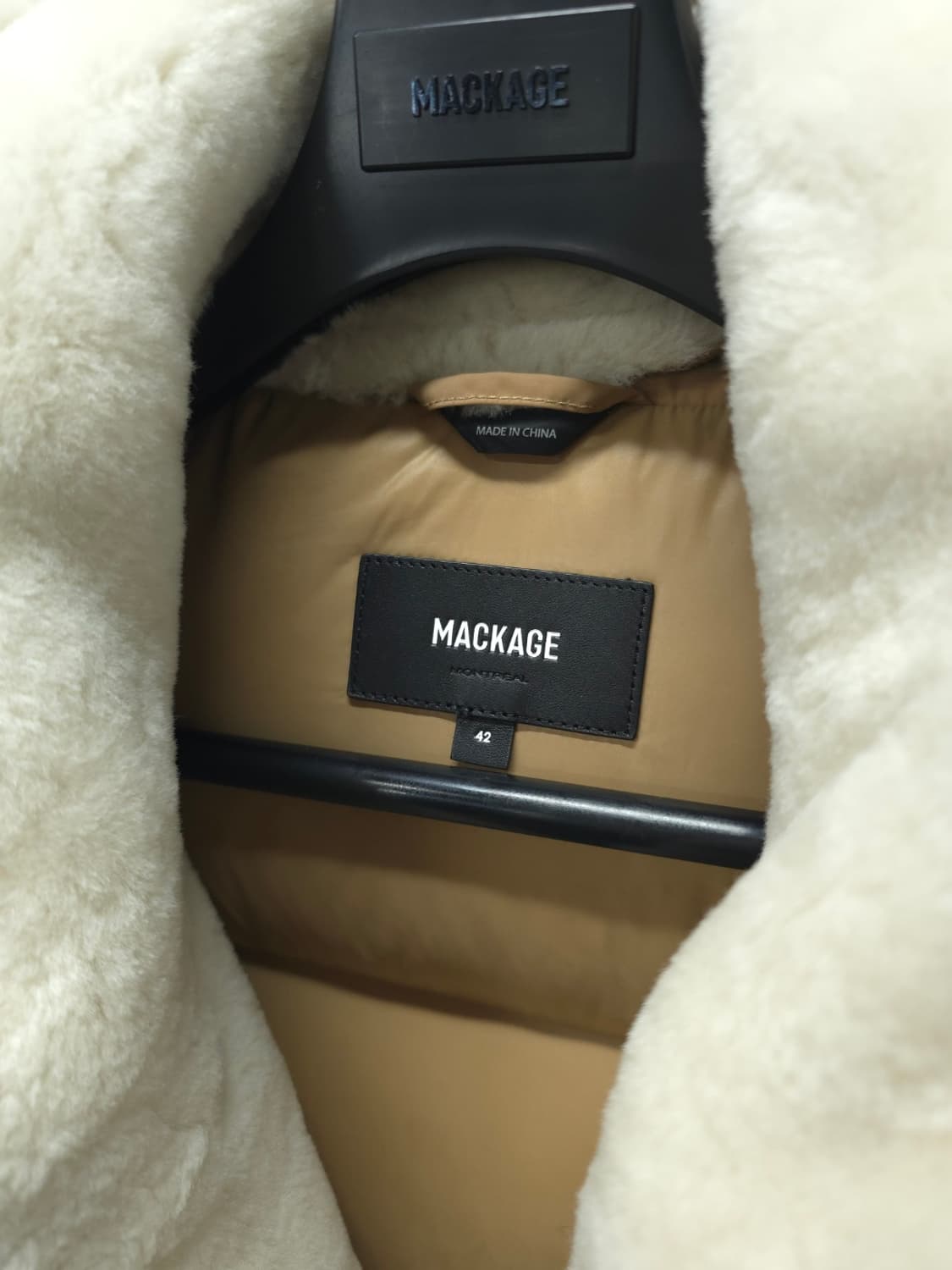 Mackage(맥케이지) 라일리 패딩 42사이즈 상품이미지3