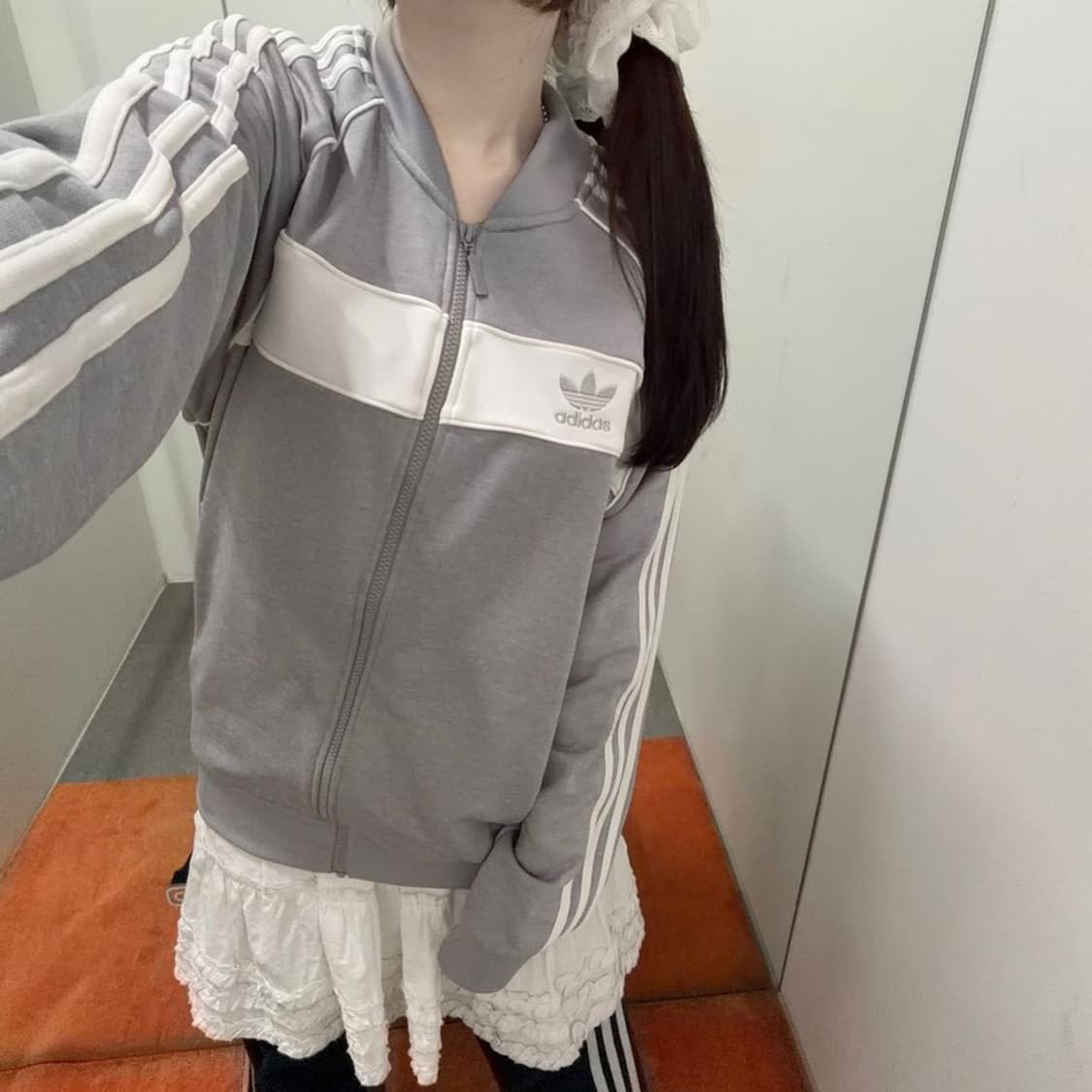 아디다스 실버 그레이 트랙탑 상품이미지2