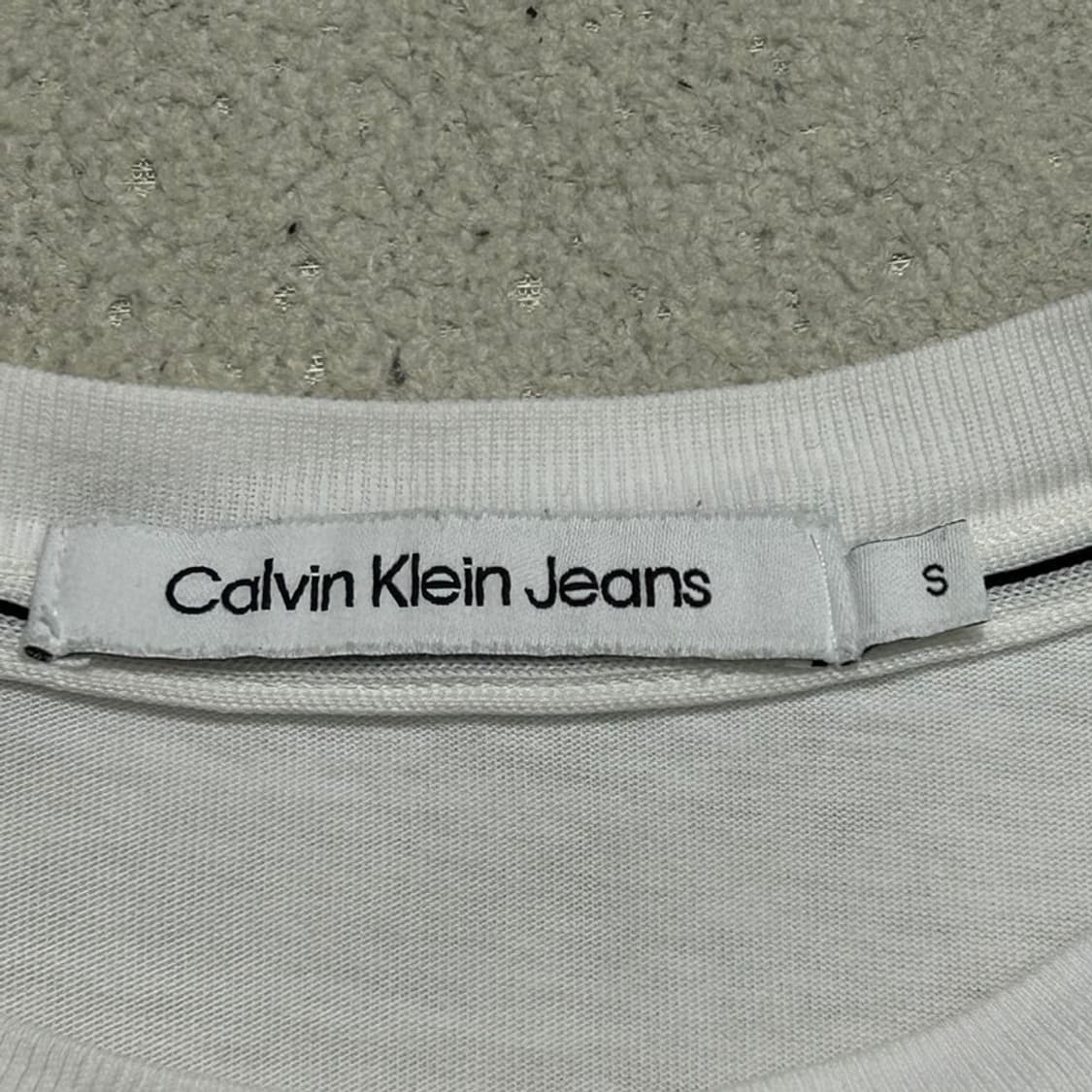 CALVIN KLEIN Jeans 크롭 프린팅 반팔티 S 상품이미지6