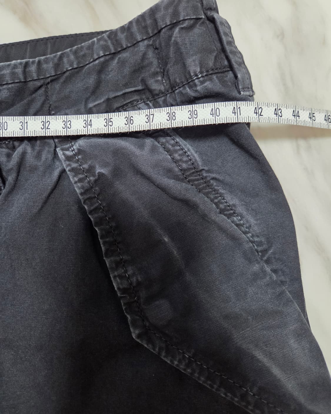 스톤아일랜드 가먼트다잉 크롭 카고 조거팬츠 상품이미지10