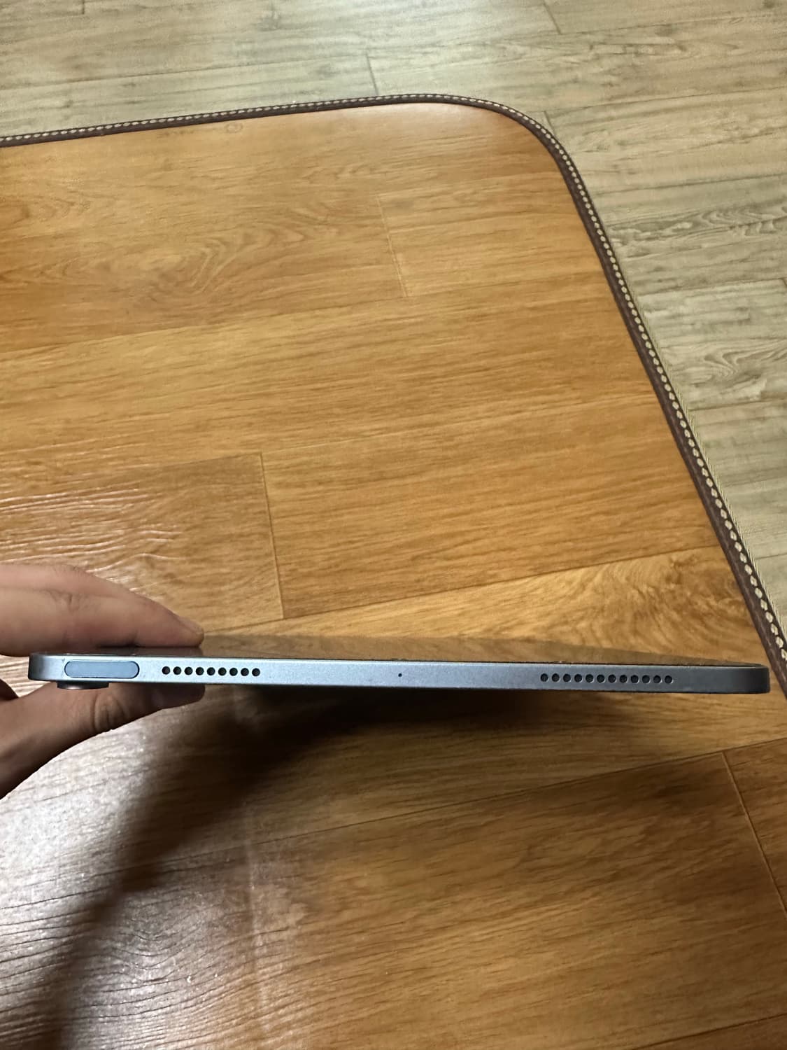 아이패드 에어4세대 스카이블루 64기가 상품이미지8