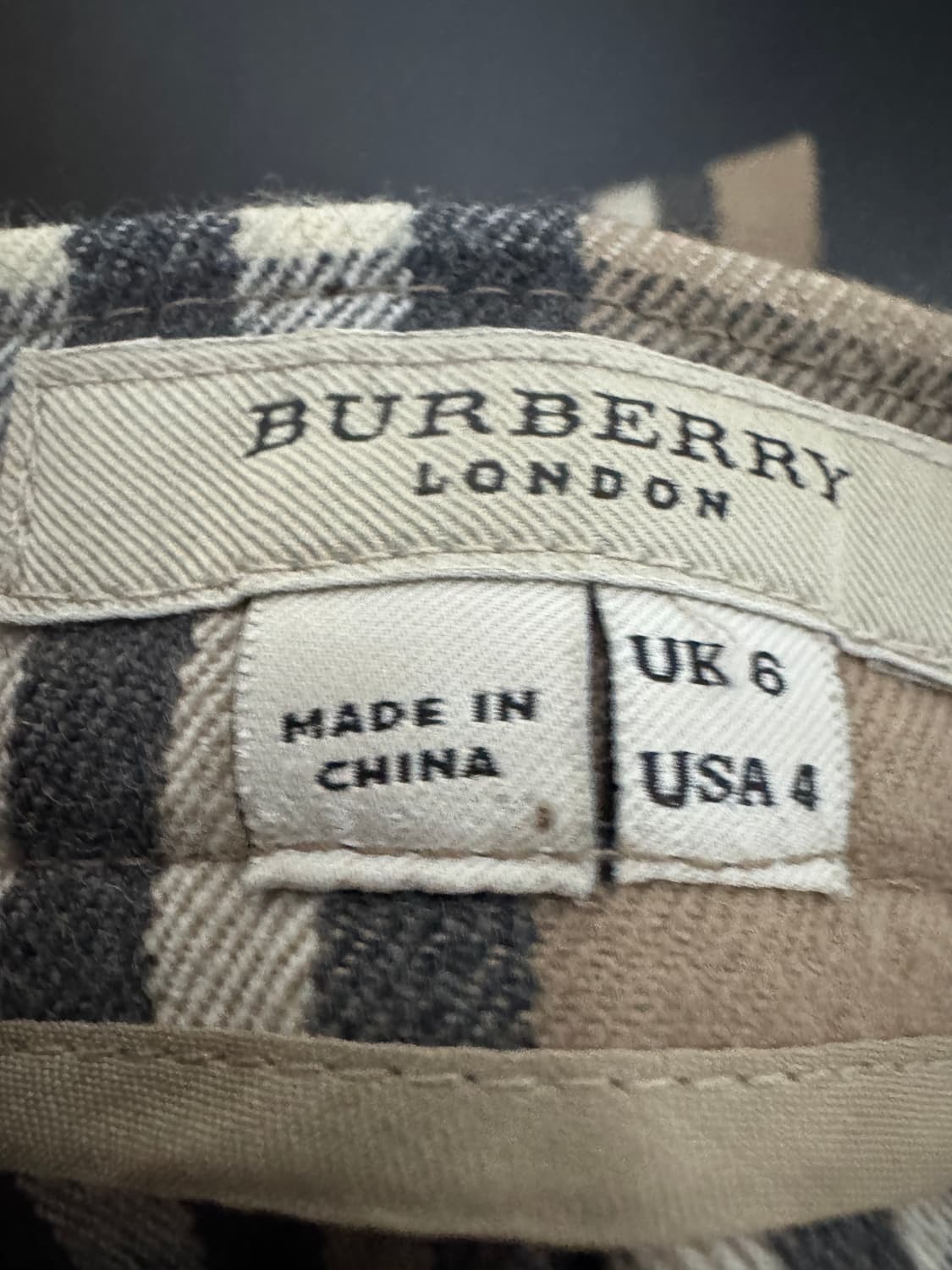 여성 버버리 런던 시그니처 노바체크 양모 플리츠 스커트 상품이미지5