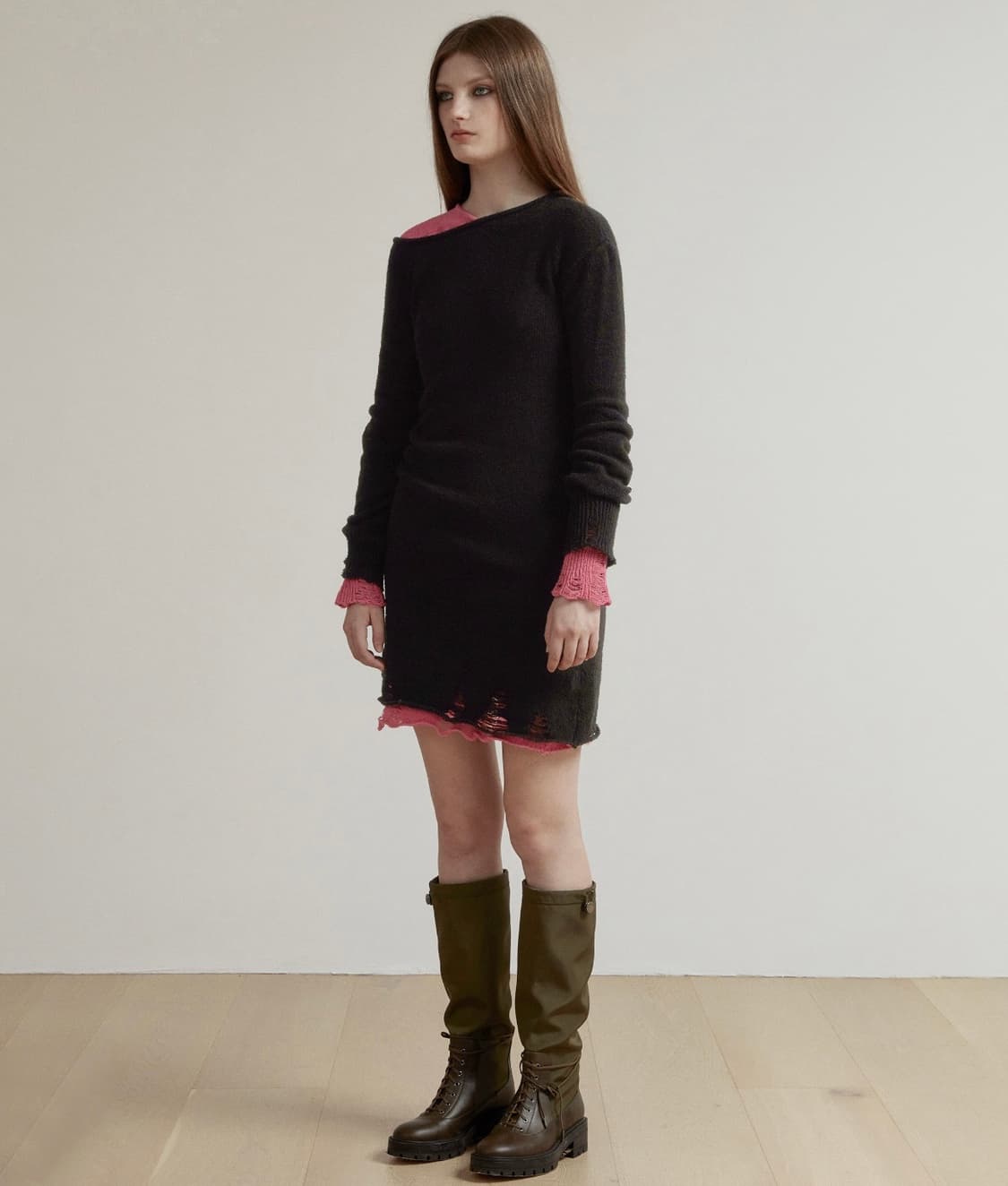 솔티페블 오프숄더 니트 원피스 상품이미지4