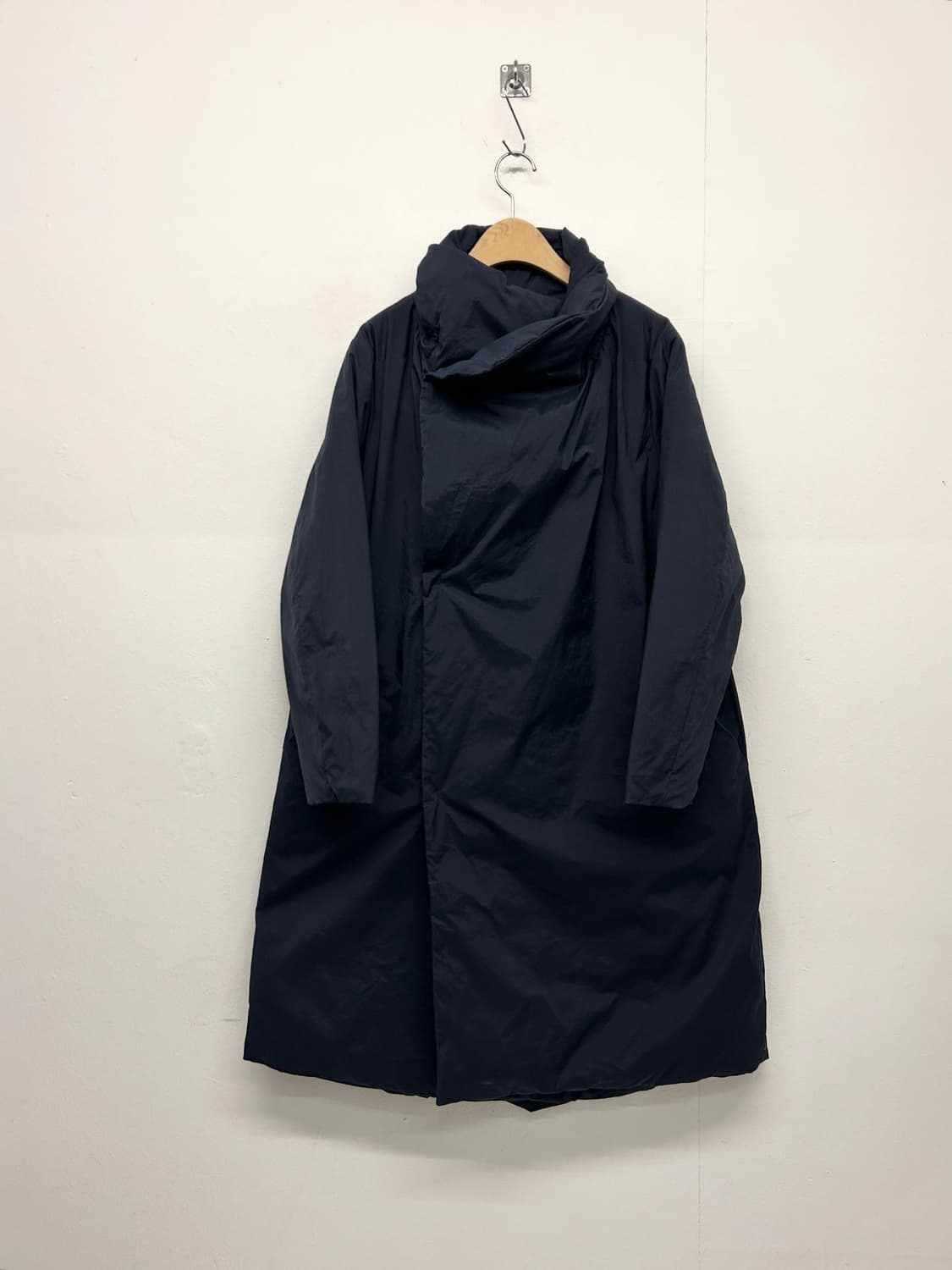 Issey Miyake Plantation 플렌테이션 패드 롱 코트 상품이미지1