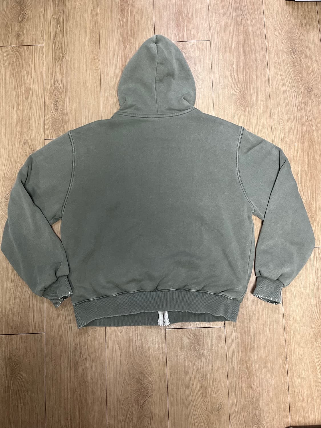 소버샵 sober shop 굿즈 써멀 후드 집업 상품이미지3