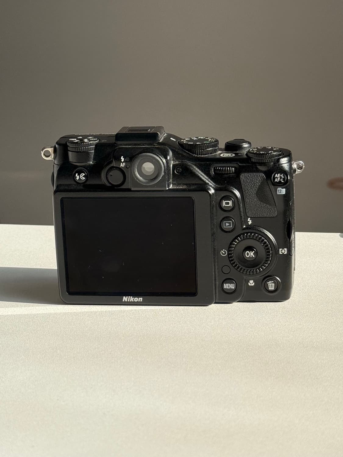 빈티지디카) 니콘 쿨픽스 P7000(nikon coolpix p7000) 상품이미지4