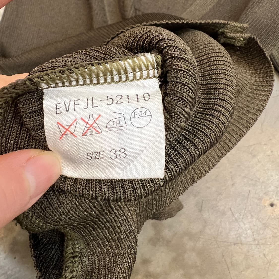 꾸레쥬 골지 브이넥 가디건 상품이미지6