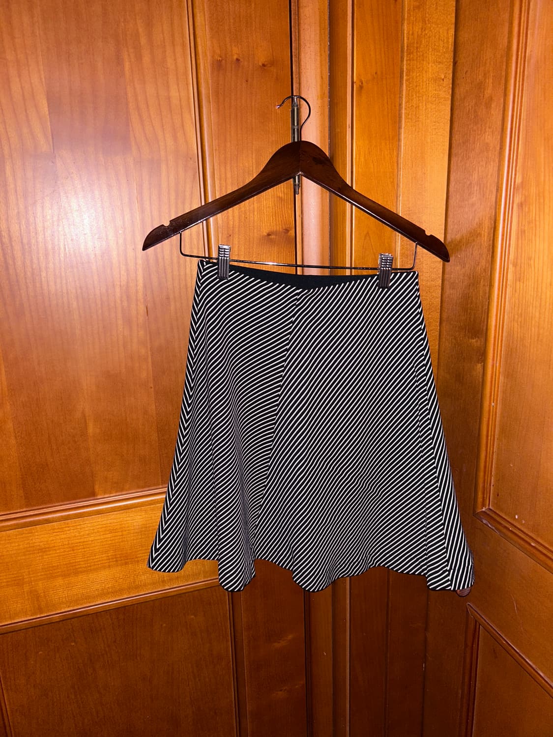 Mono Stripe Flare Skirt 상품이미지2