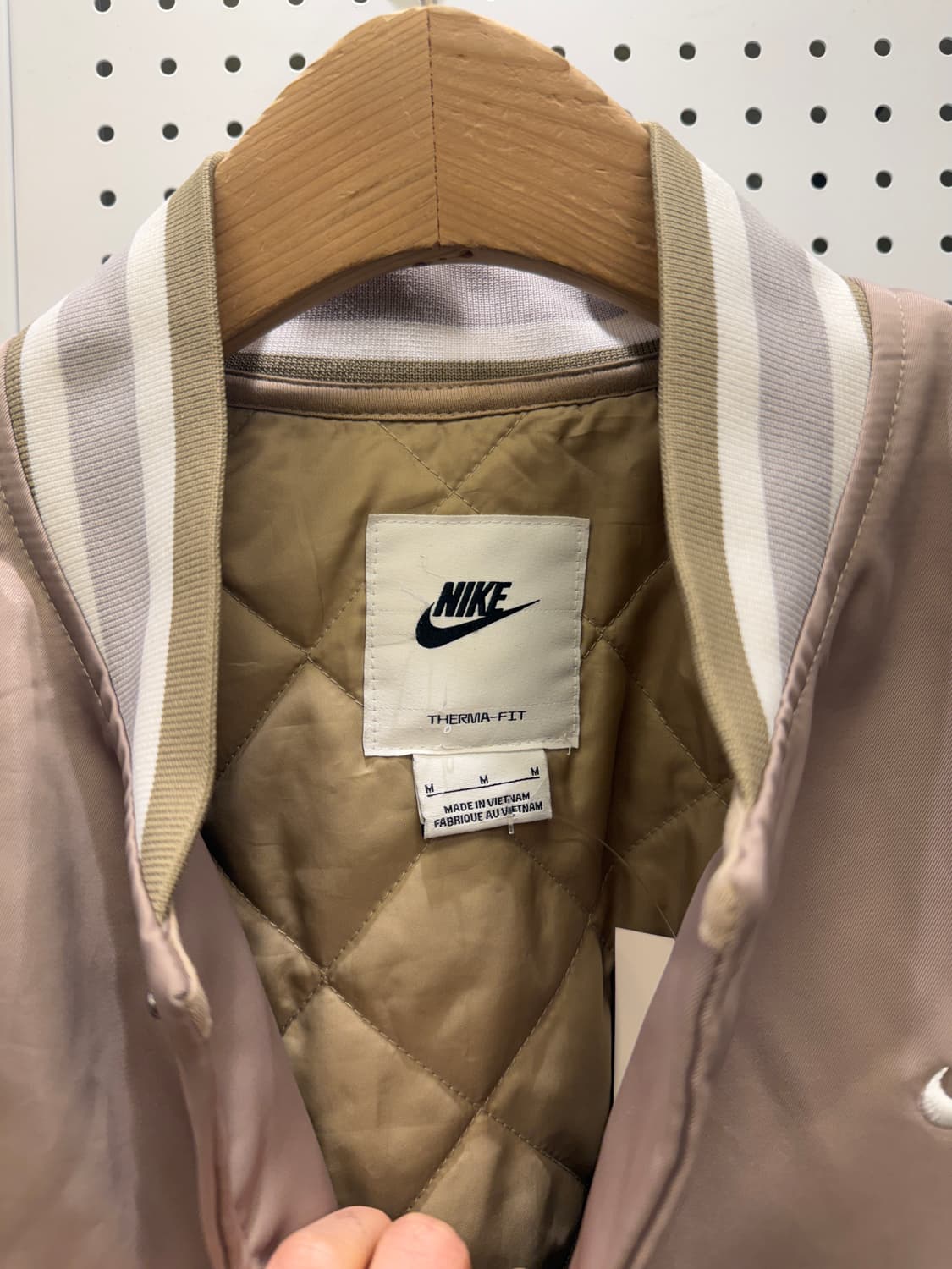 나이키 스우시 바시티 자켓 U360 상품이미지4