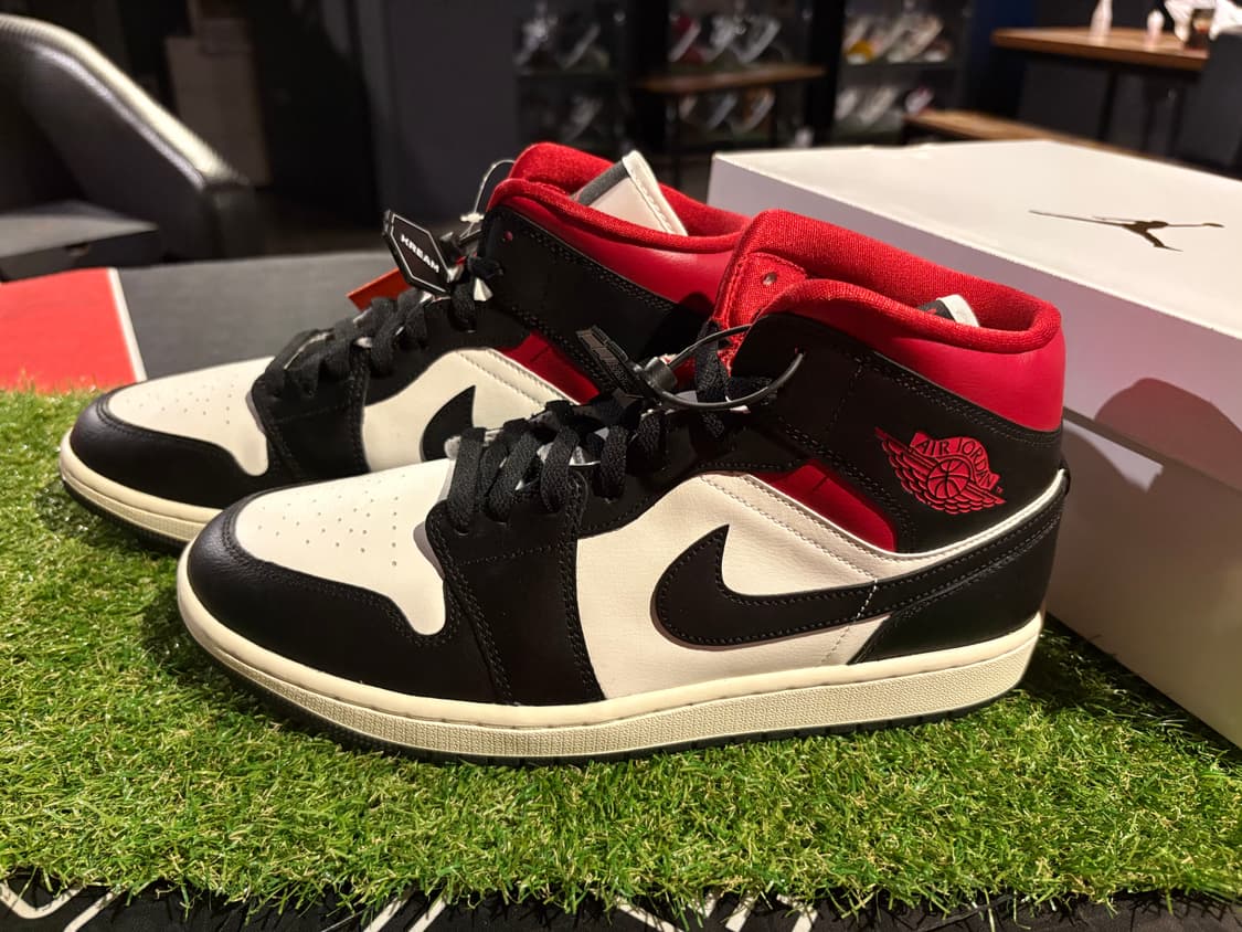 [새상품/w285]조던1미드 블랙짐레드 35%이상할인 상품이미지3