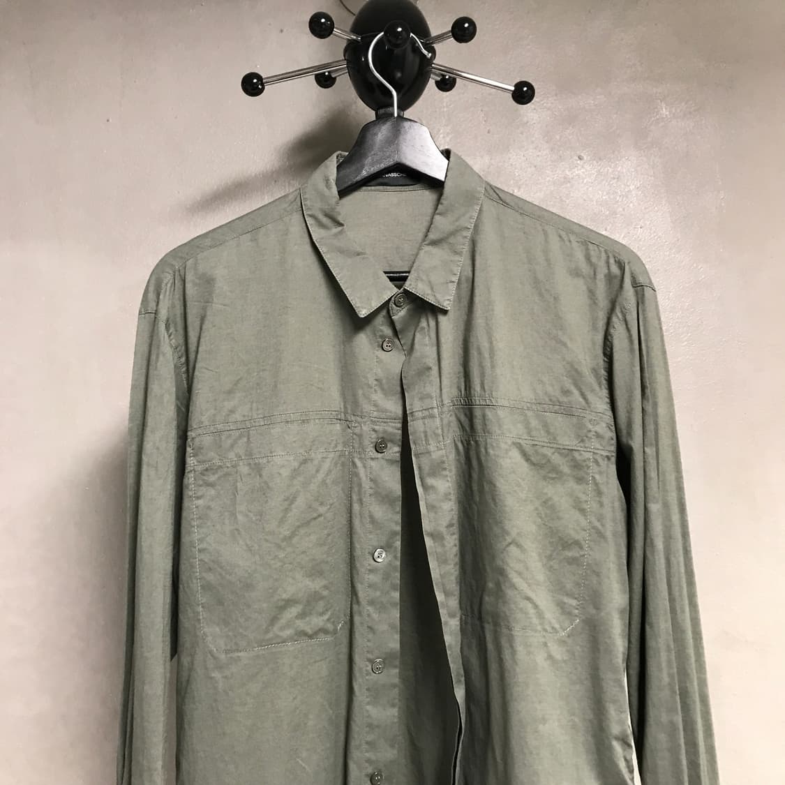 크리스반아쉐 카키 셔츠 48 상품이미지2