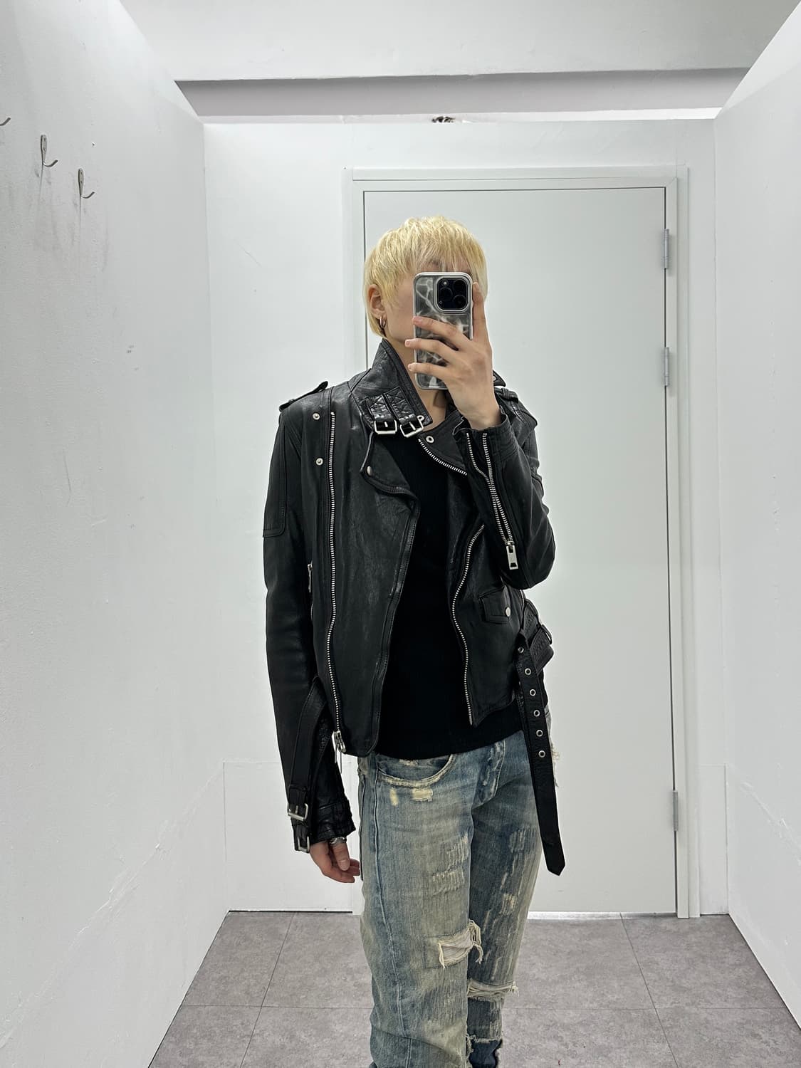 Belted 2-Way Lambskin Leather Jacket 상품이미지10