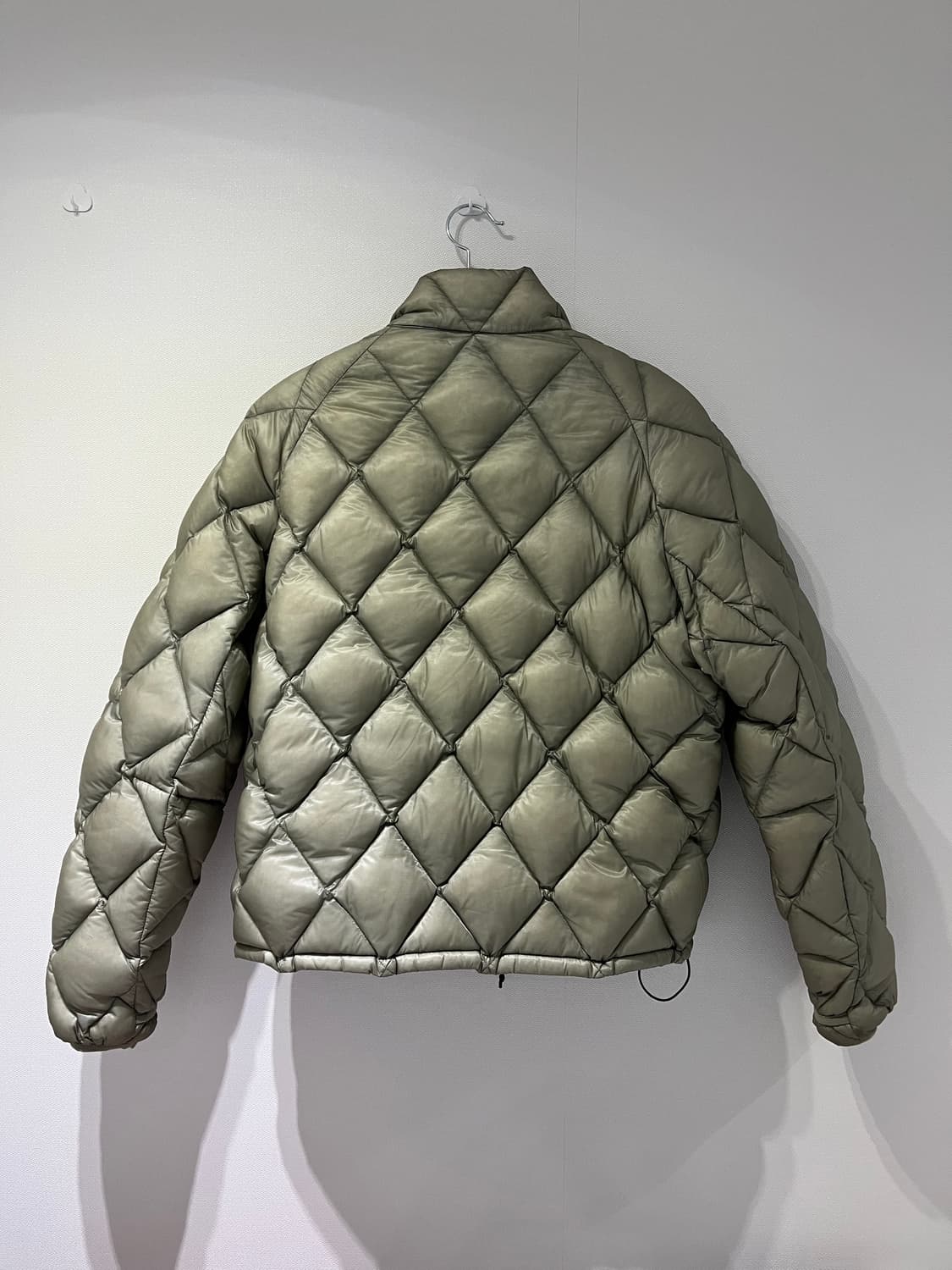 로아 라이트 다운 자켓 그레이(L) 상품이미지2