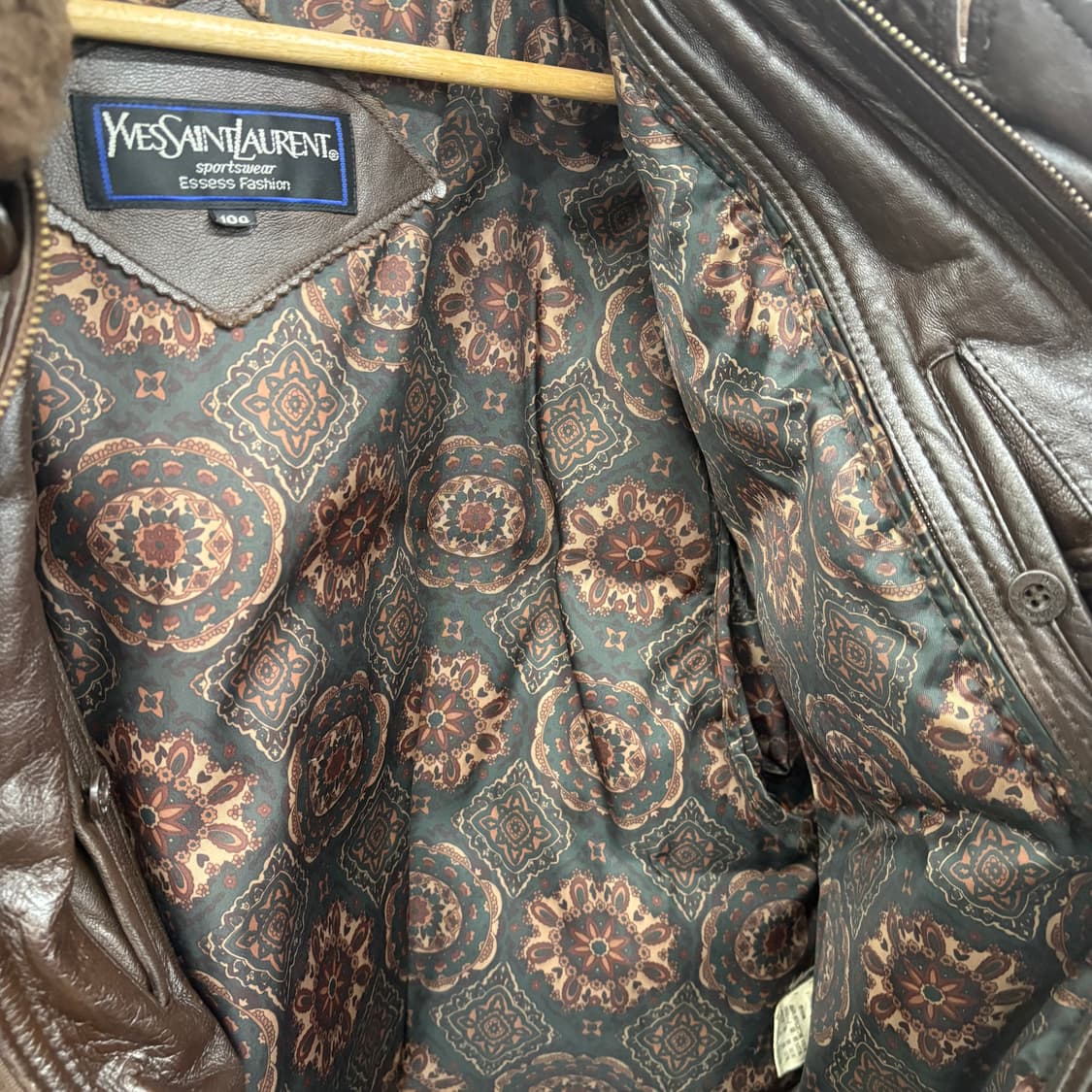 입생로랑 브라운 가죽 무스탕 자켓 남L 상품이미지6