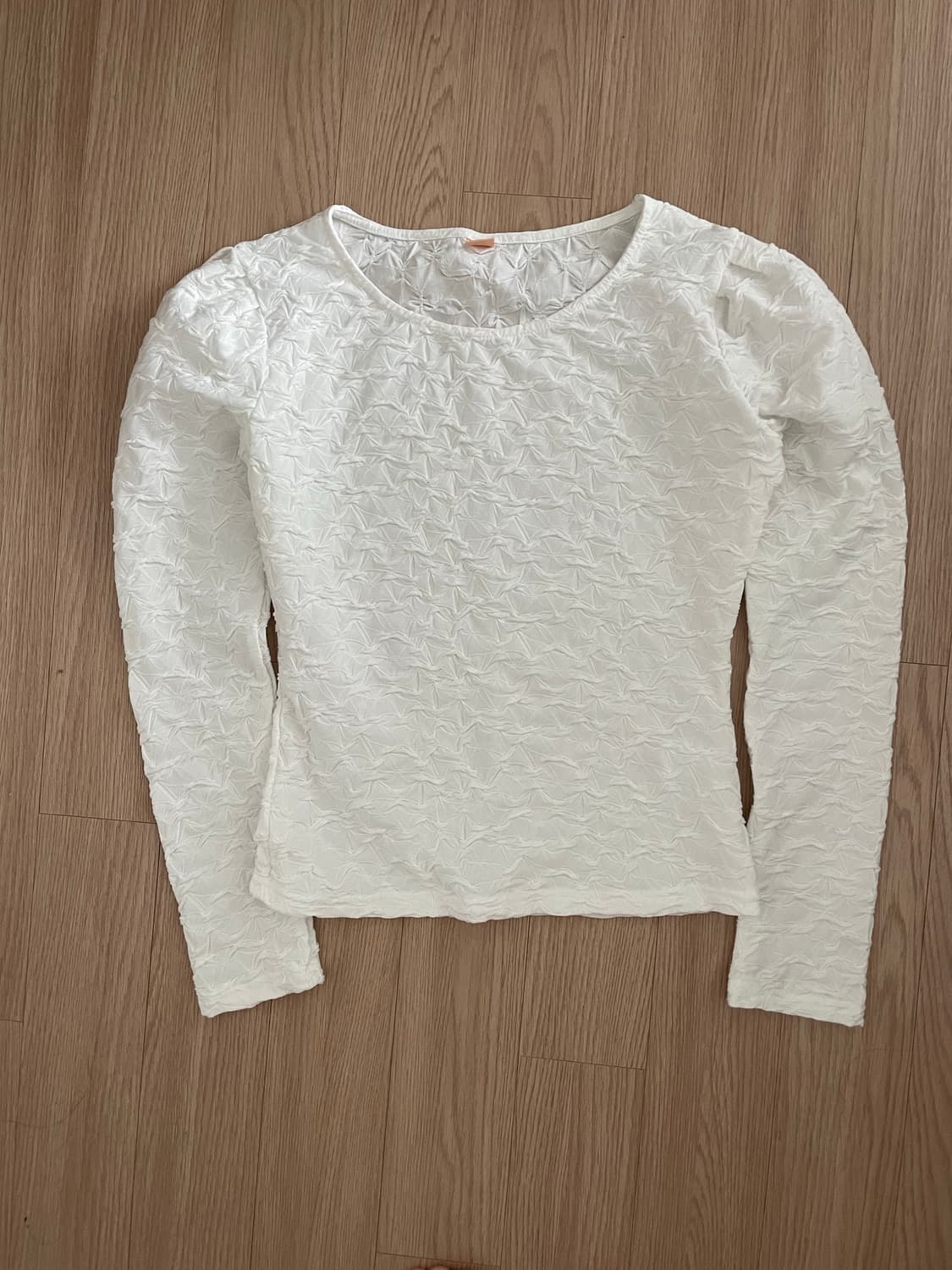 시눈 jacquard puff sleeve 티셔츠 상품이미지3