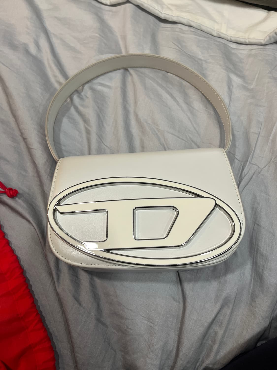 디젤 1DR 숄더백 화이트 상품이미지2