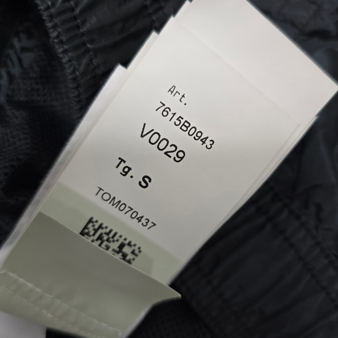 스톤아일랜드 나일론 메탈 반바지 s사이즈 블랙 판매 상품이미지5