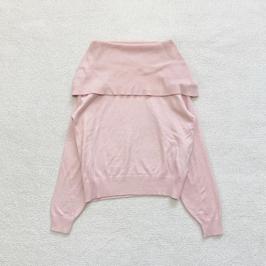 베이비핑크 오프숄더 니트 상품이미지1