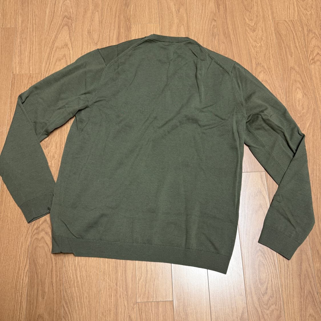 긴팔 니트 스웨터 카키색 s사이즈 상품이미지3