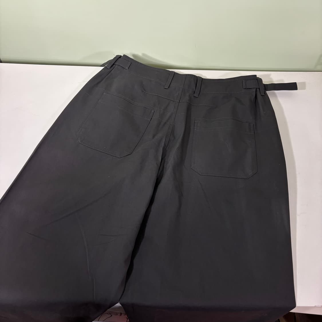 32 비슬로우 X 데릭 진그레이 커브드팬츠 상품이미지4