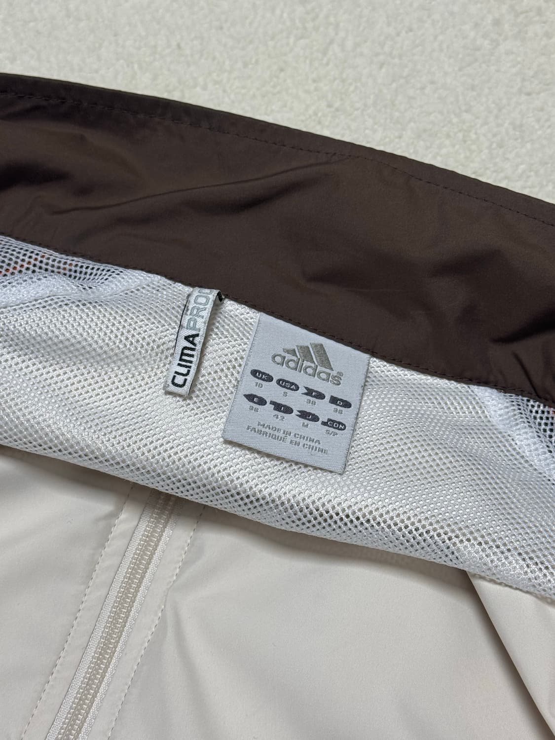 아디다스 크림 초코 바람막이 상품이미지5