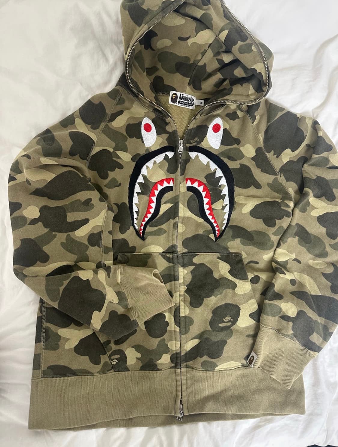 베이프 희귀 카키 <<< 카모 샤크 후드집업 녹계 상품이미지1