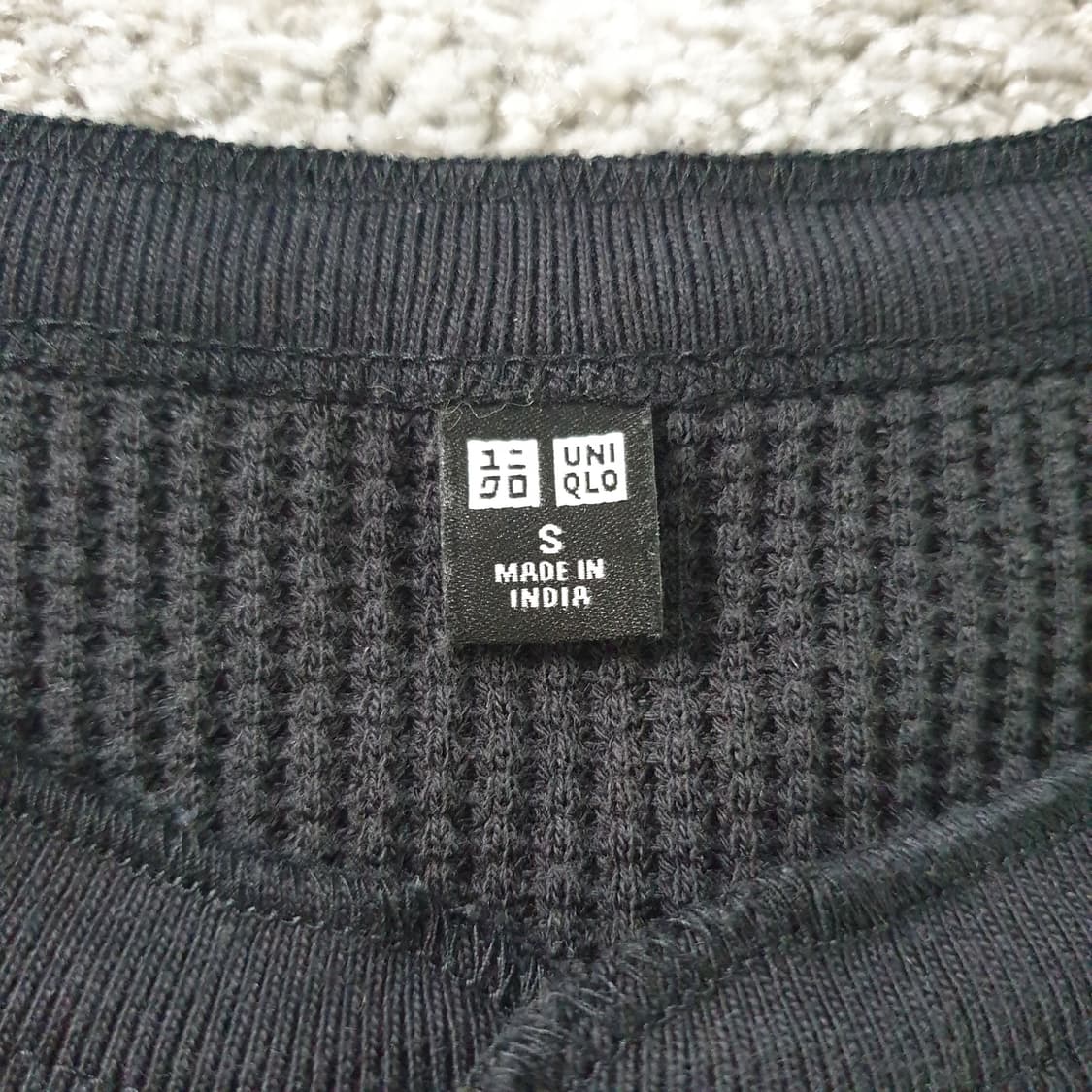 [무료배송] UNIQLO 긴팔 티셔츠 상품이미지2