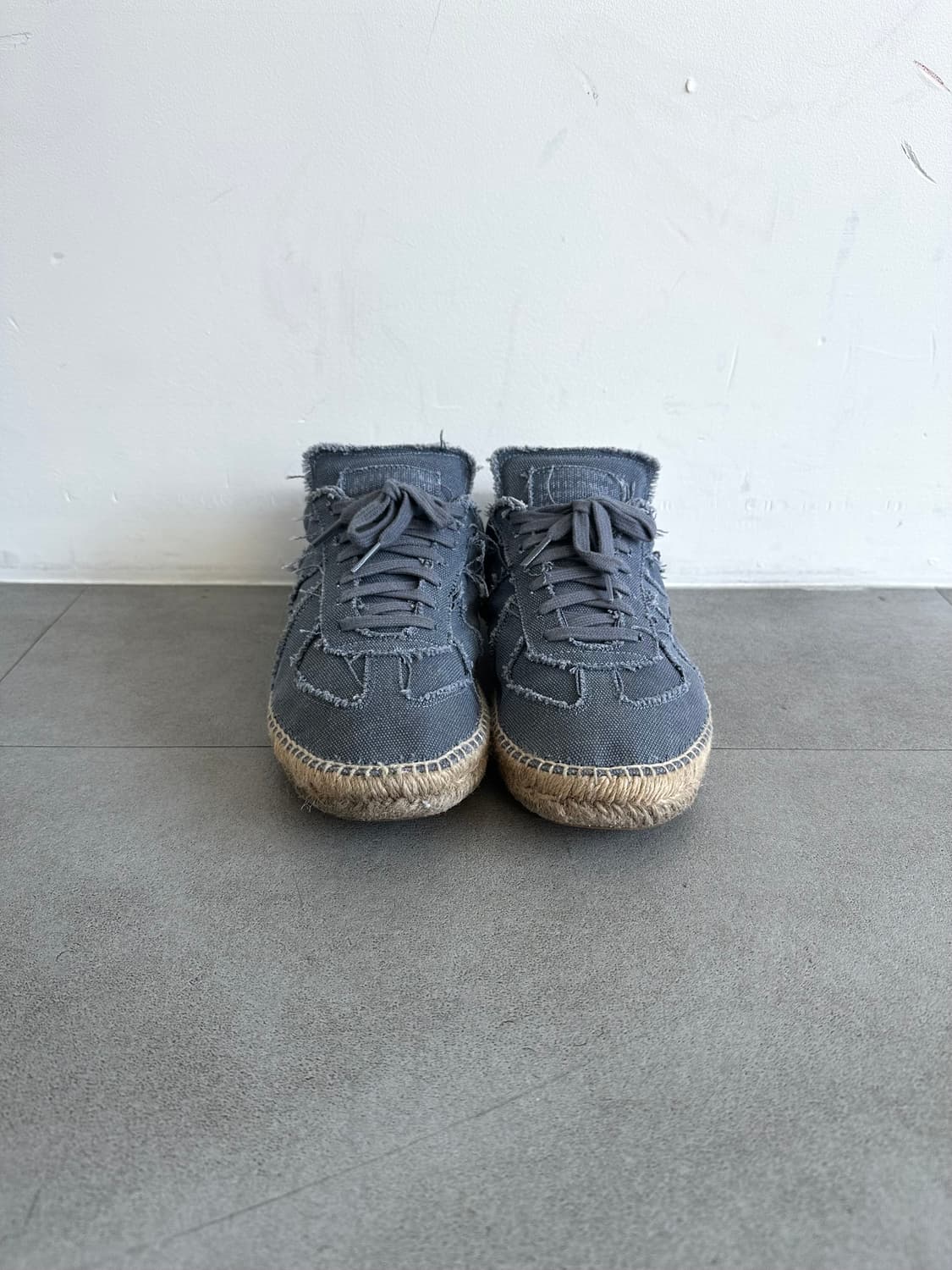 메종 마르지엘라 더스티 블루 에스파듀 스니커즈 상품이미지3